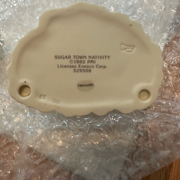 Precious Moments Sugar Town Mini Nativity Scene 1 Piece Figurine 1992  #529508 - Picture 3 of 5